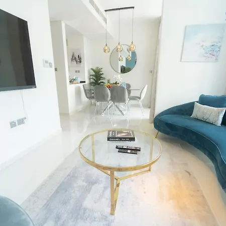 Aws Holiday Homes - Elegant Townhouse With Garden Dubai Esterno foto